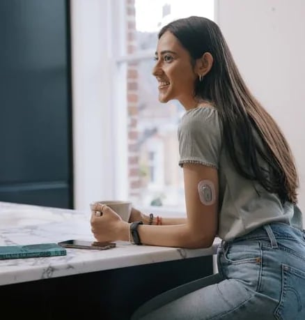 Continuous Glucose Monitoring for Non-Diabetics: What It Actually Reveals About Aging